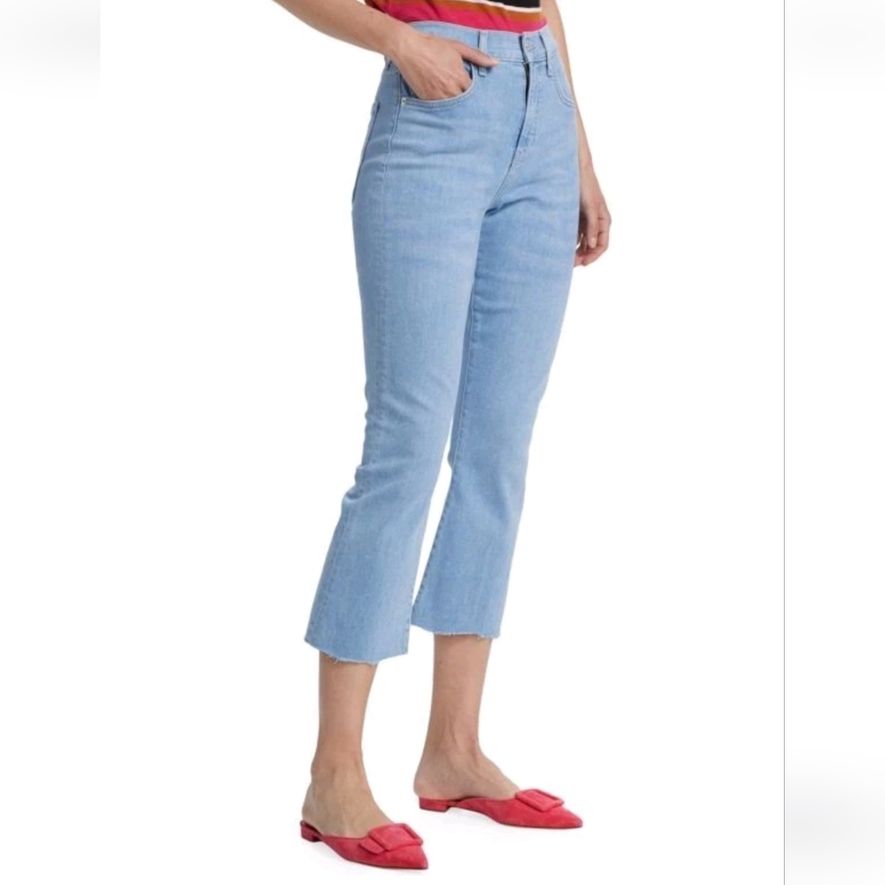 NEW Veronica Beard Carly Kick Flare Jean Light Wash‎ Size 27 - Picture 2 of 10